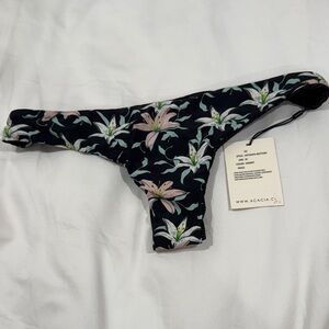 Acacia Swimwear m hookipa Bottom NWT